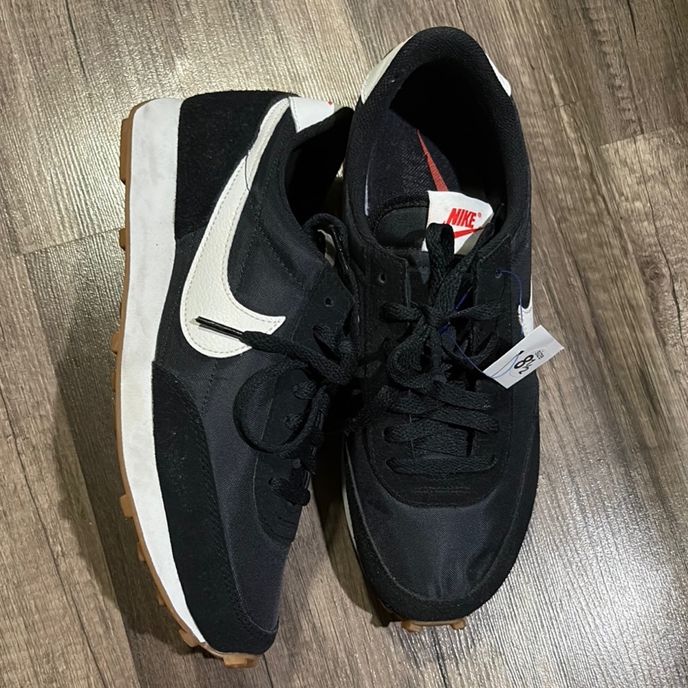 Nike Black and White Athletic Shoes